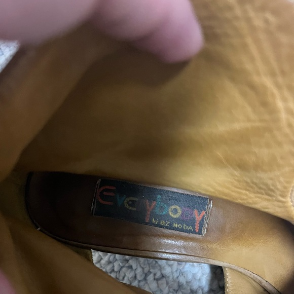 Az Moda booties - Picture 2 of 3